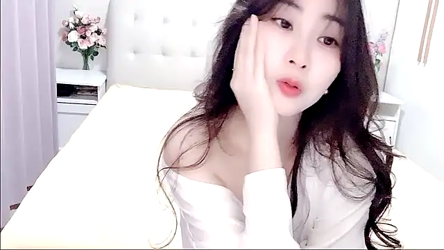 Snapshot of aisha123123 chatting on 01/19/26, 02:26 aisha123123 online show from 01/19/26, 02:26