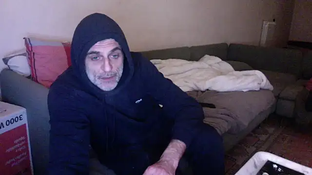 skossa777 online show from 12/18/25, 04:40