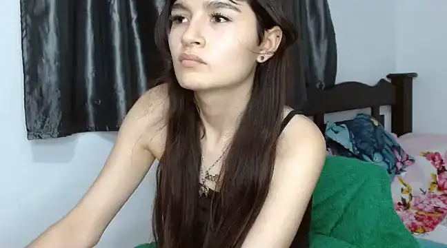Snapshot of saritapretyy chatting on 03/08/25, 02:23 saritapretyy online show from 03/08/25, 02:23