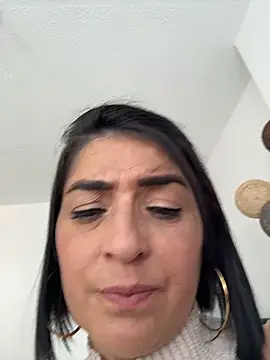 karenlennox1 online show from 03/21/26, 07:28