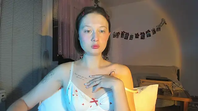 Jenny darling love online show from 12/05/25, 08:05