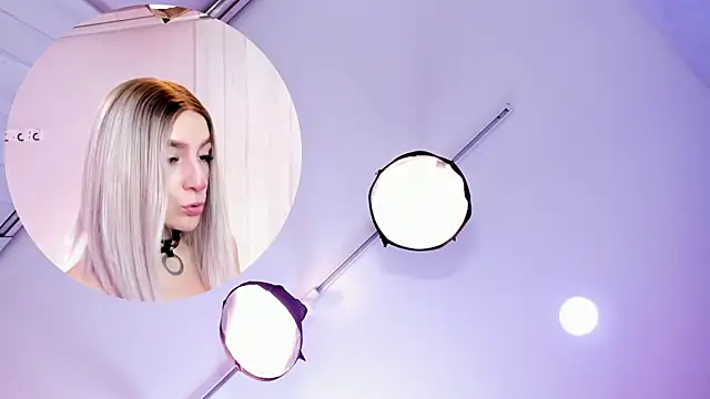 Kate bunny  online show from 11/26/25, 11:33