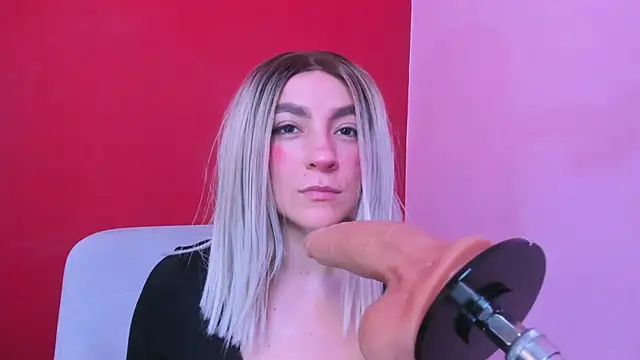 Kate bunny  online show from 03/31/26, 11:21