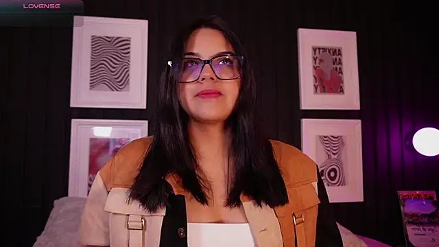 Sophia wilsonn  online show from 03/10/26, 10:42