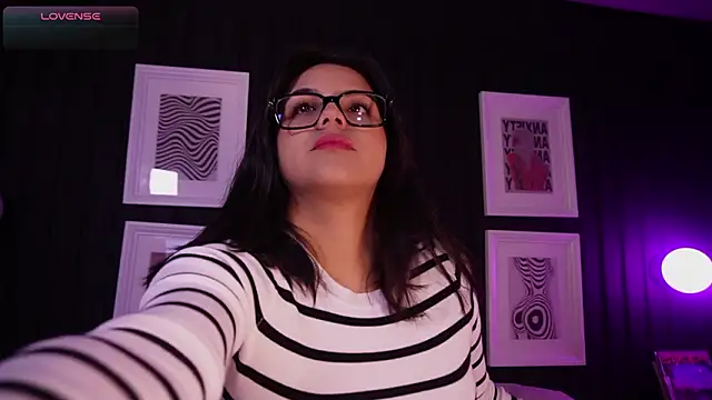 Sophia wilsonn  online show from 03/13/26, 10:44