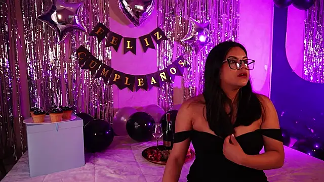 Sophia wilsonn  online show from 04/21/26, 12:44