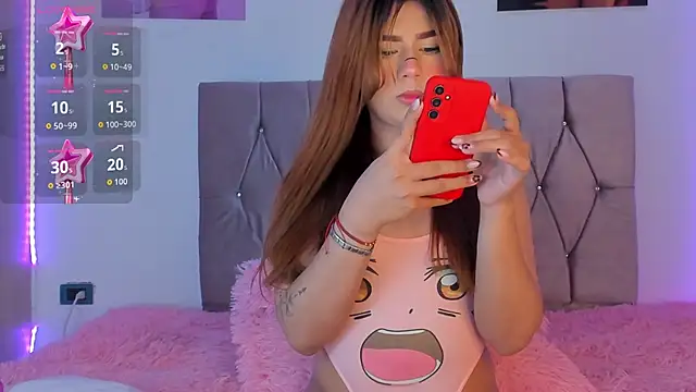 Ashley piinkk  online show from 11/25/25, 09:42