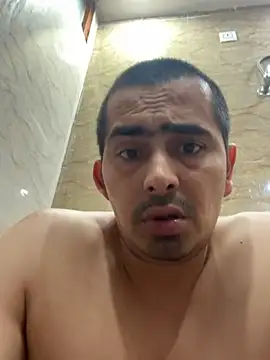 shivani0999 online show from 02/16/26, 11:06