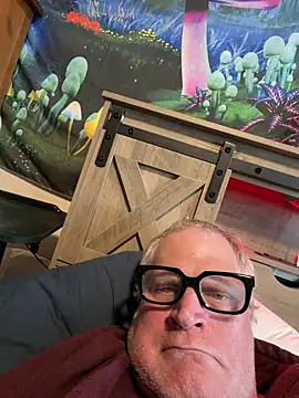 Mimmoromeo1973 online show from 02/12/26, 05:41