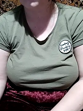 Snapshot of Valeriya1 chatting on 02/17/25, 11:20 Valeriya1 online show from 02/17/25, 11:20