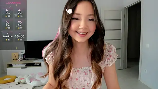 Fluffy Rose online show from 04/16/26, 04:24