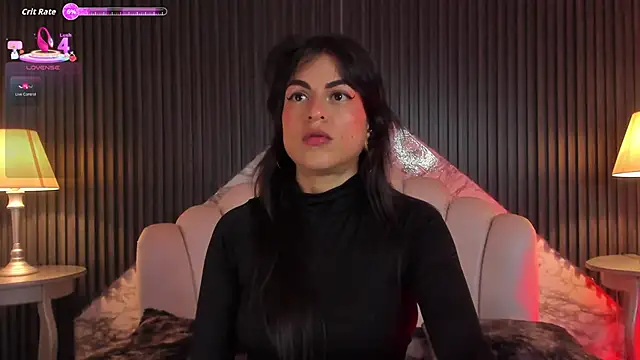 Snapshot of MeganDraco_ chatting on 09/15/25, 12:38 MeganDraco online show from 09/15/25, 12:38