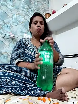 Rasmalai786 online show from 07/16/26, 08:09