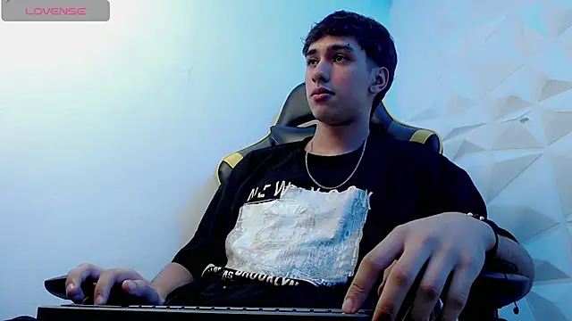 Jake tripp online show from 12/18/24, 06:10