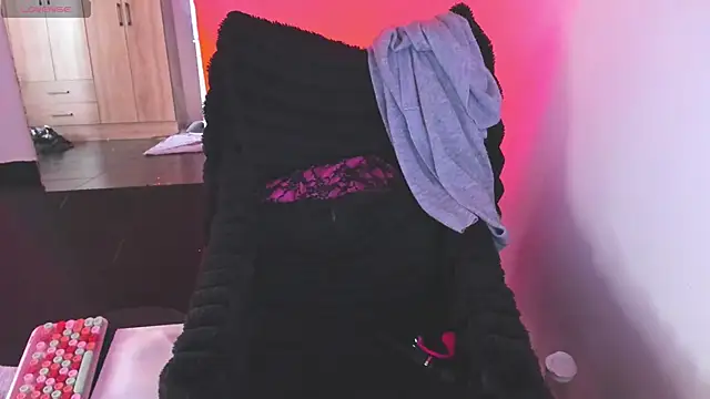 bonnie moon  online show from 02/27/26, 06:08