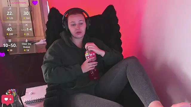 bonnie moon  online show from 03/02/26, 05:09