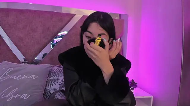 Susa1userma  online show from 01/08/26, 11:23