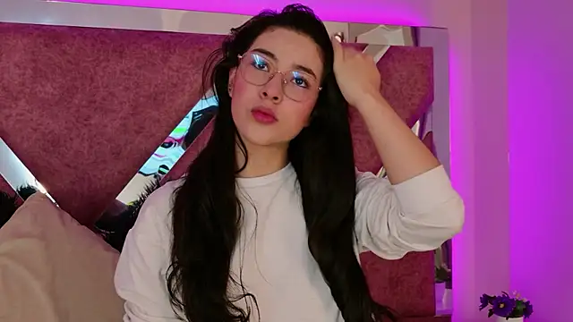 Susa1userma  online show from 04/08/26, 11:32