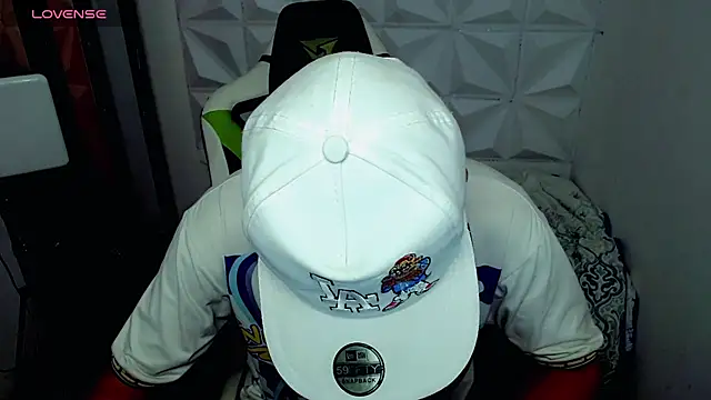 Snapshot of bby_santi chatting on 12/05/24, 12:44 bby santi online show from 12/05/24, 12:44