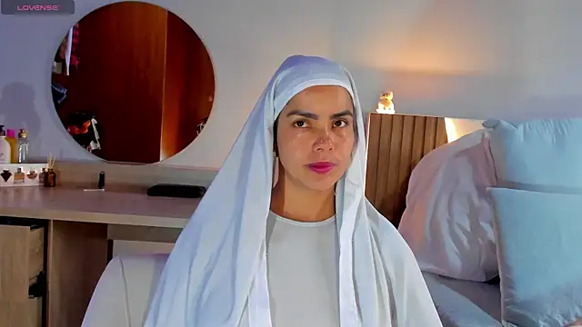 ClaraMariaMon online show from 03/06/25, 03:35