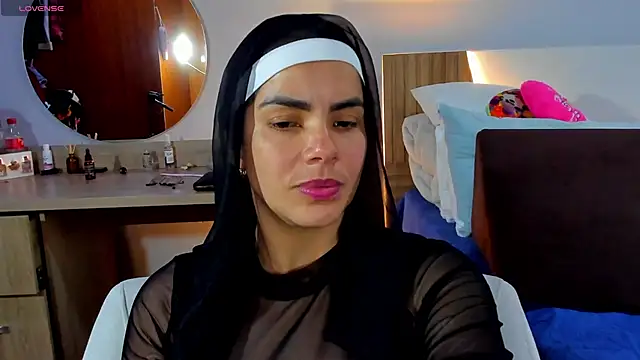 ClaraMariaMon online show from 03/18/25, 06:37