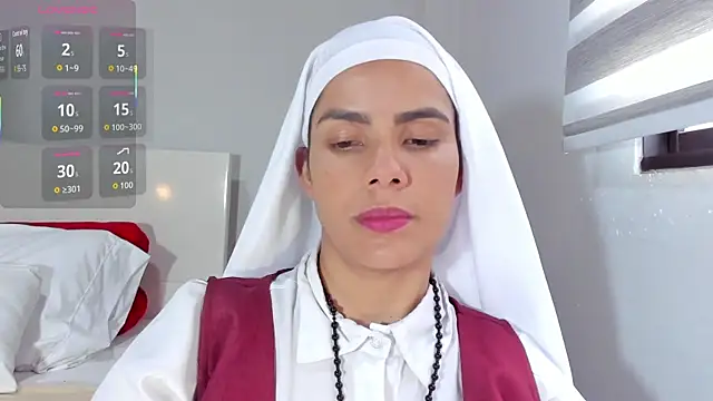 Snapshot of ClaraMariaMon chatting on 02/06/26, 07:17 ClaraMariaMon online show from 02/06/26, 07:17