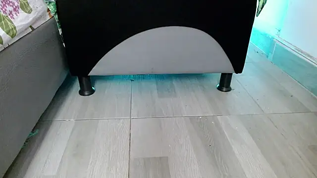 sara-bbc-dominant online show from 11/19/25, 02:11