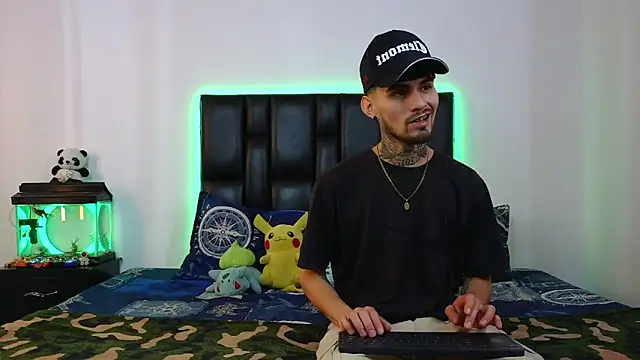 Brutal Sex Fucking online show from 03/18/26, 08:56