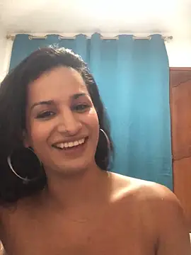 jennifer ts online show from 03/17/25, 04:08