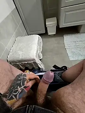 Snapshot of Onlypuxxx69 chatting on 01/25/25, 01:08 Onlypuxxx69 online show from 01/25/25, 01:08