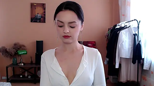 CuteRuby99 online show from 01/16/26, 05:44