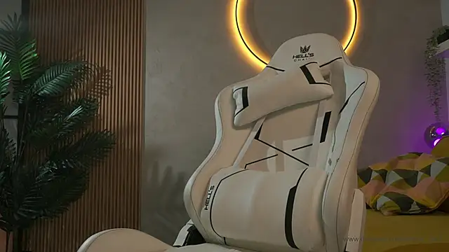 emma land online show from 03/20/26, 06:29