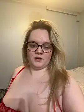 honeyyy24 online show from 02/19/25, 08:41