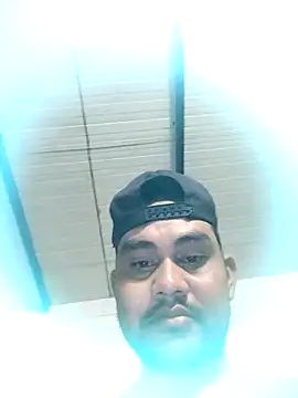 travieso2893 online show from 11/12/25, 04:24