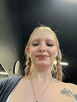 Milkyy wway online show from 04/17/26, 05:10