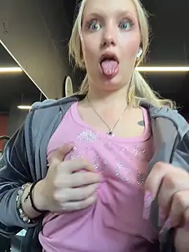 Milkyy wway online show from 04/20/26, 05:21