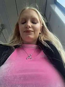 Milkyy wway online show from 04/25/26, 05:10