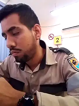 Snapshot of EnriquePersian197 chatting on 01/02/25, 10:11 EnriquePersian197 online show from 01/02/25, 10:11