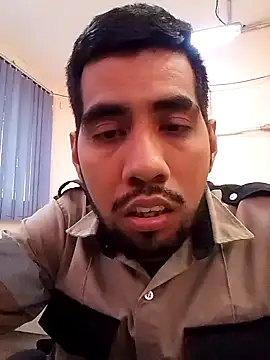 Snapshot of EnriquePersian197 chatting on 02/03/25, 09:29 EnriquePersian197 online show from 02/03/25, 09:29