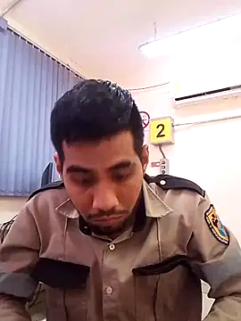 Snapshot of EnriquePersian197 chatting on 03/03/25, 06:33 EnriquePersian197 online show from 03/03/25, 06:33