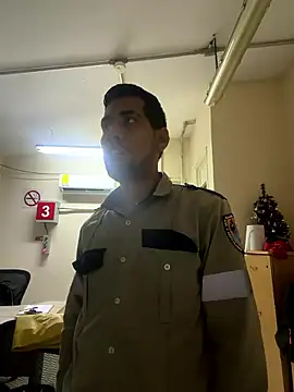 EnriquePersian197 online show from 01/07/26, 12:18