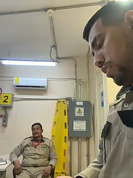 EnriquePersian197 online show from 02/28/26, 01:39