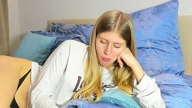 Snapshot of kirraa_ chatting on 01/08/26, 07:49 kirraa online show from 01/08/26, 07:49