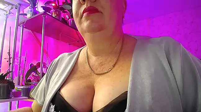 Snapshot of _Sweet_Woman chatting on 01/26/25, 12:43  Sweet Woman online show from 01/26/25, 12:43