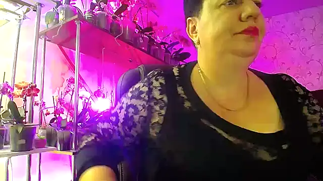 Snapshot of _Sweet_Woman chatting on 03/16/25, 08:10  Sweet Woman online show from 03/16/25, 08:10