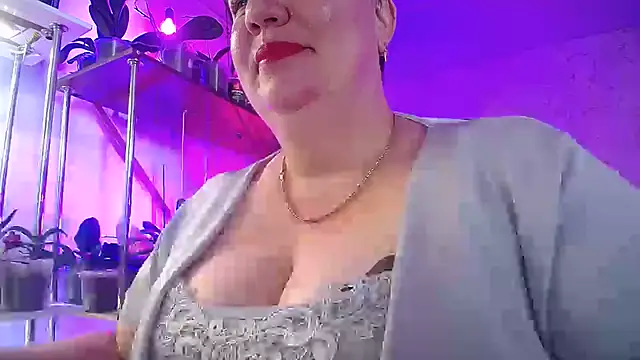 Snapshot of _Sweet_Woman chatting on 06/20/26, 07:55 Sweet Woman online show from 06/20/26, 07:55