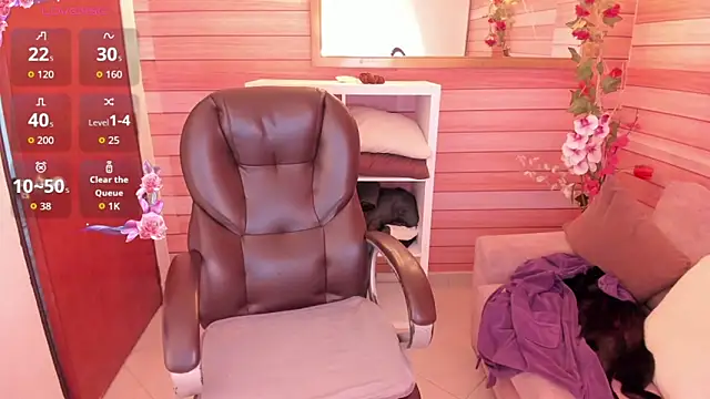 marien thomson  online show from 04/18/26, 01:42