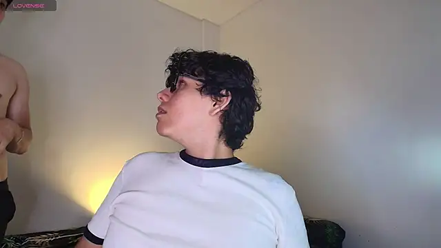 Naytoon  lex online show from 04/23/26, 02:02