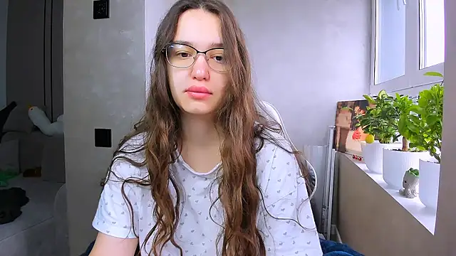 fancy bunny online show from 04/24/26, 04:37