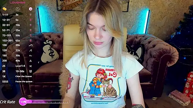 Snapshot of AnacondaOn chatting on 12/18/24, 02:49 AnacondaOn online show from 12/18/24, 02:49